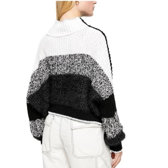 Free People Sunbrite Mock Neck Crop Sweater Size Small - Picture 5 of 8